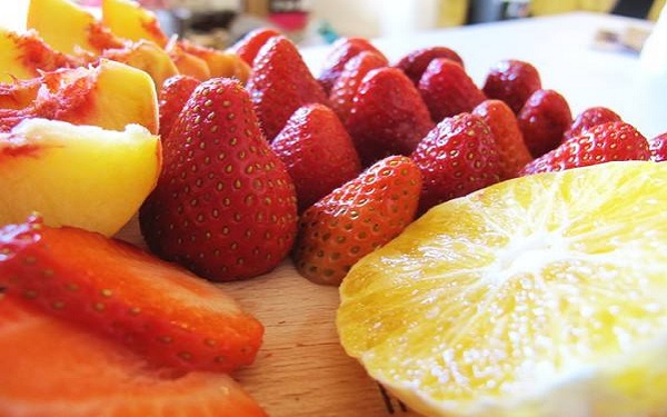 草莓减肥可以吃吗 草莓减肥还是