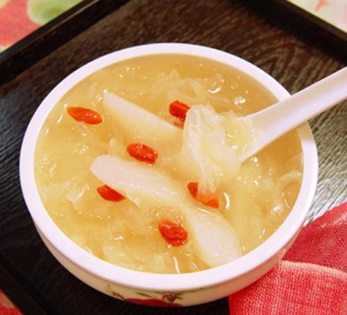 吃饭出汗,吃什么来改善