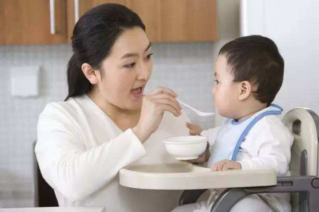 宝宝不爱吃饭怎么解决