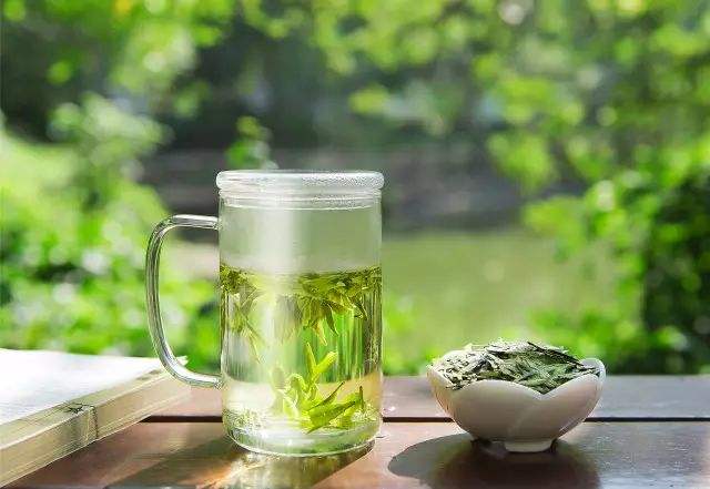 什么人不适合喝绿茶