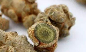 每天吃三七粉最佳时间(图1)
