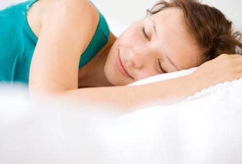睡觉竟能瘦身 教你几个健康的睡