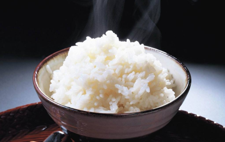 米饭蒸来吃口感更佳 这几大蒸饭