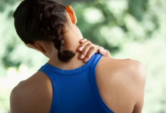 肩周炎三个动作自愈方法，肩周炎自我锻炼(